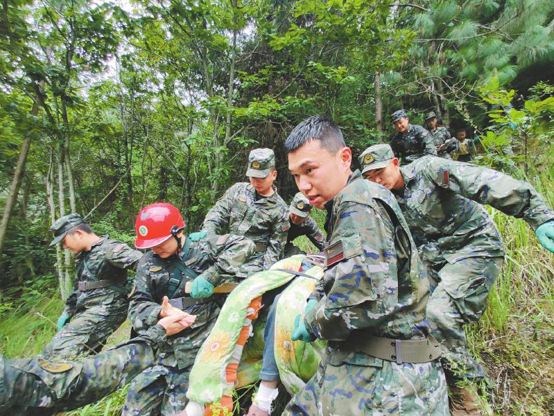 9月6日，武警.jpg